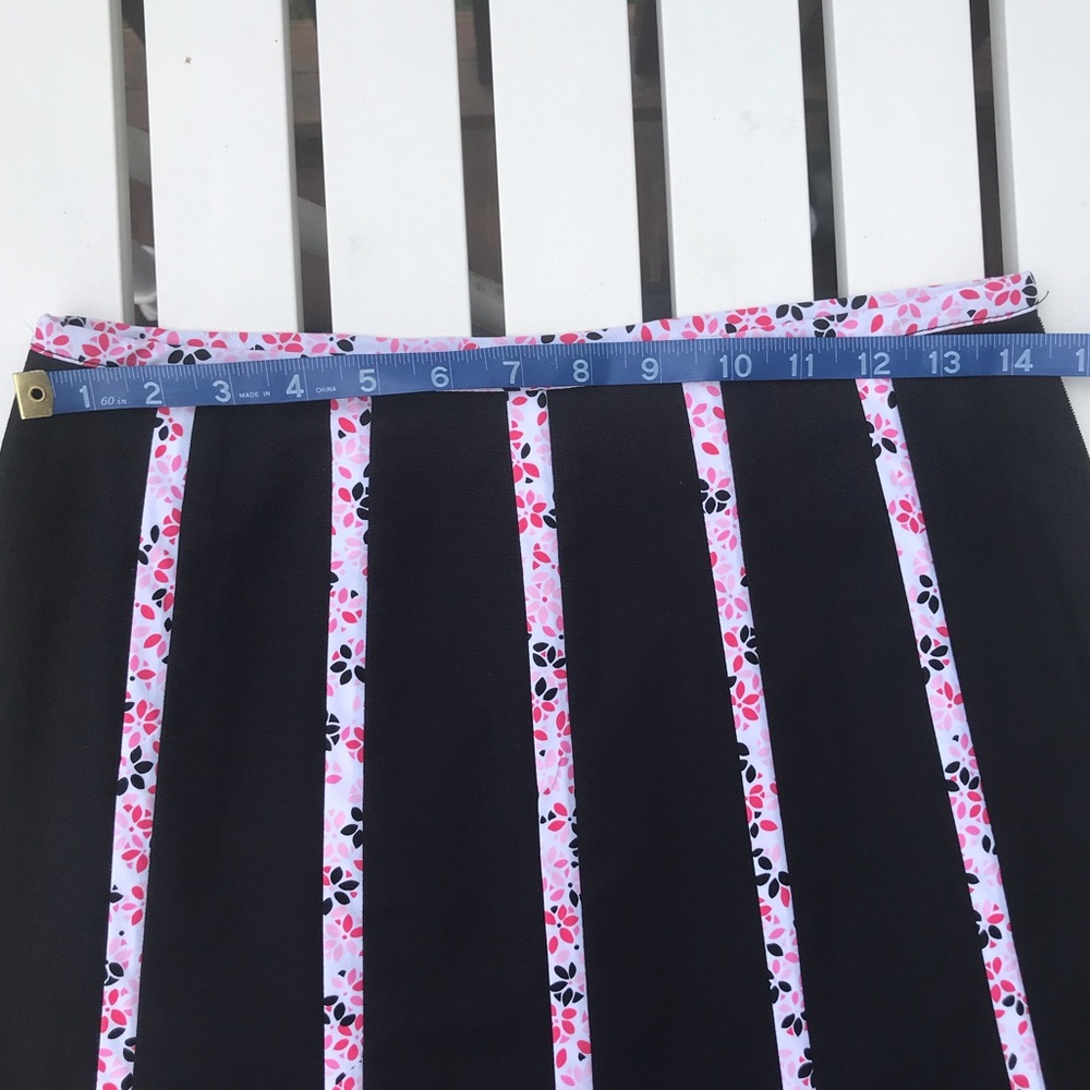 π4/$20 Talbots Skirt, Size 6 Petite - Picture 3 of 5